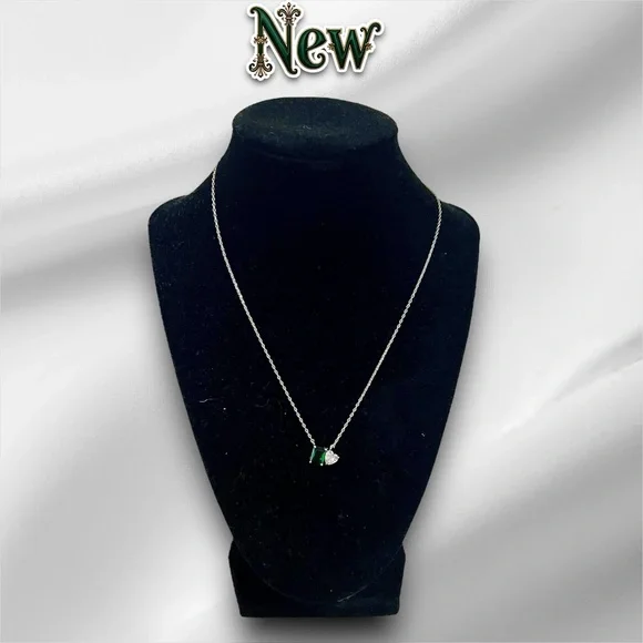 New Vintage Silver Emerald Crystal Zircon Charm Heart Pendant Necklace - Picture 5 of 6